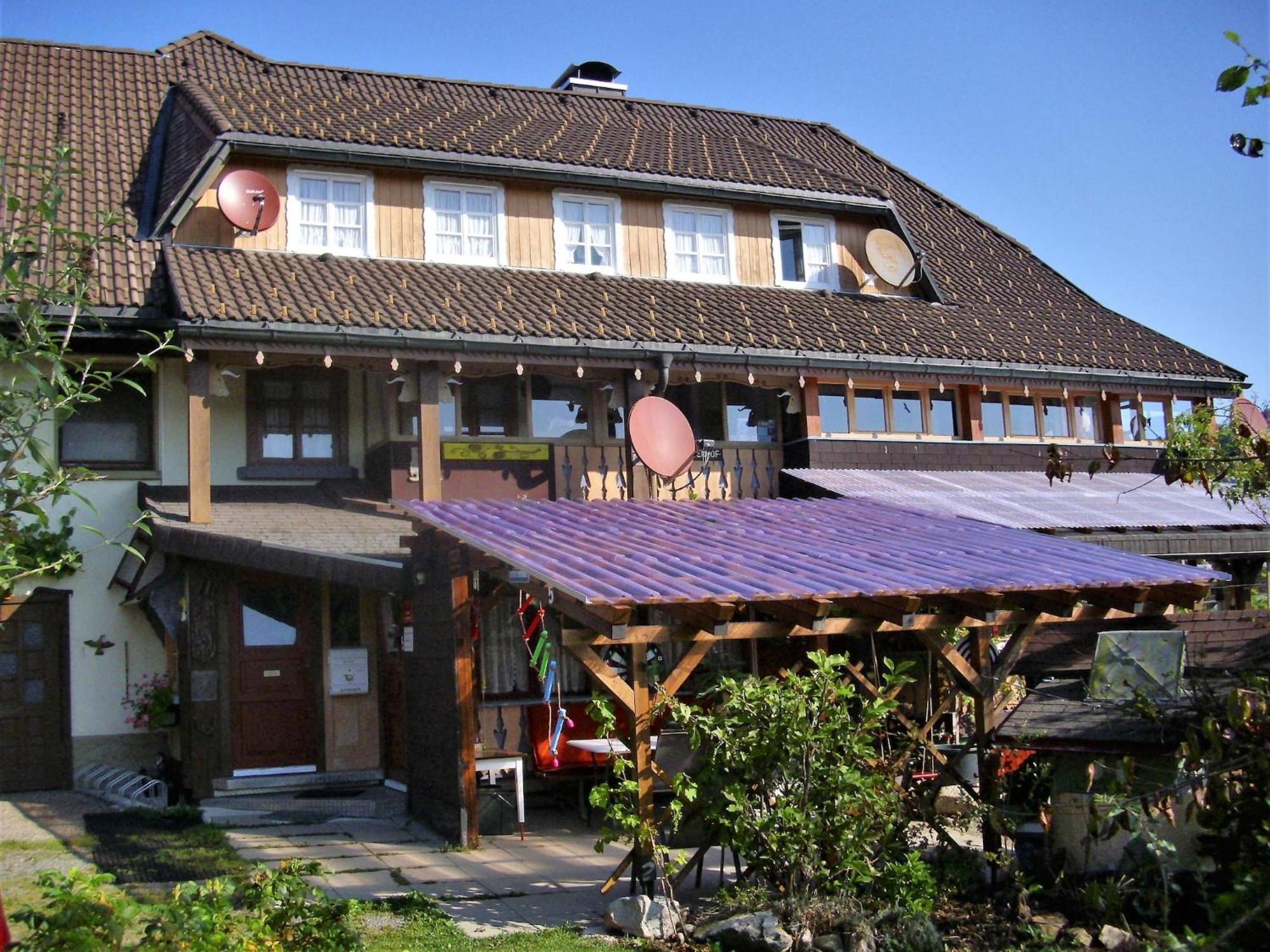 Beautiful Apartment In A Black Forest House With Conservatory Bernau im Schwarzwald Buitenkant foto